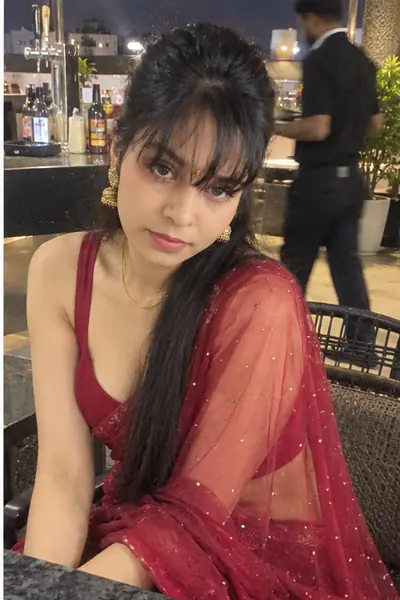 Sneha, 25 - escort in Worli, Mumbai