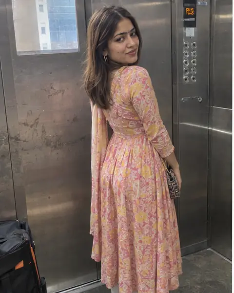 Komal, 26 - one of the escorts in Pune, Viman Nagar